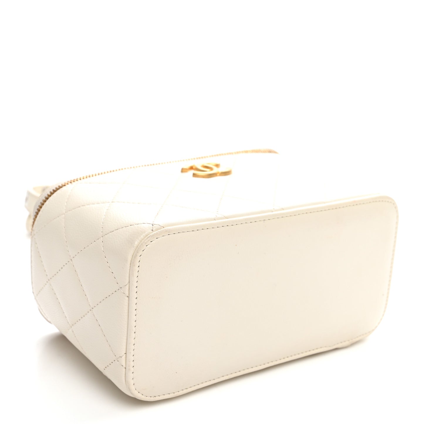Lambskin Quilted Punk Essentials Vanity Case With Chain White