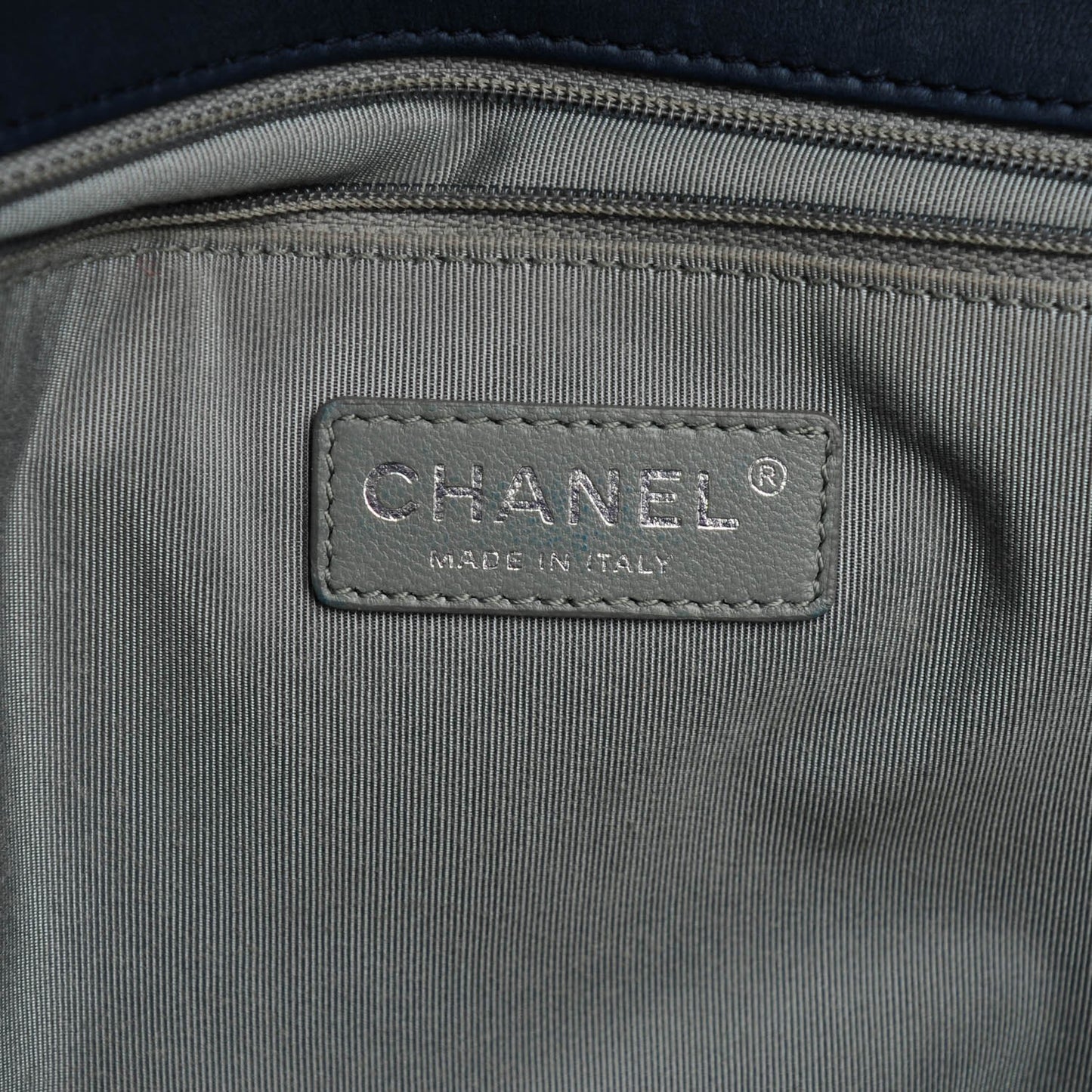 Calfskin Double Stitch New Medium Boy Flap Navy Blue