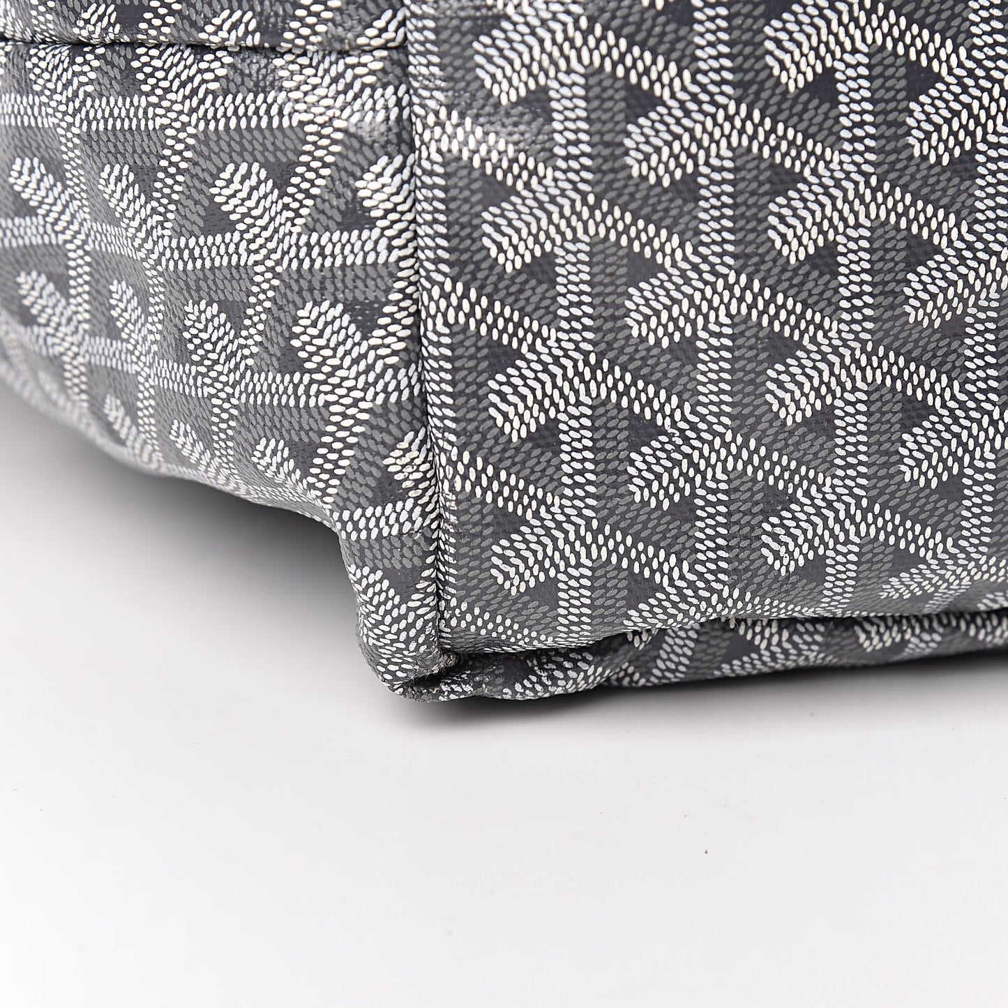 Goyardine Saint Louis GM Grey