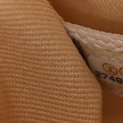 Chanel Grained Calfskin Stitched Small Drawstring Bag White 7 of 13