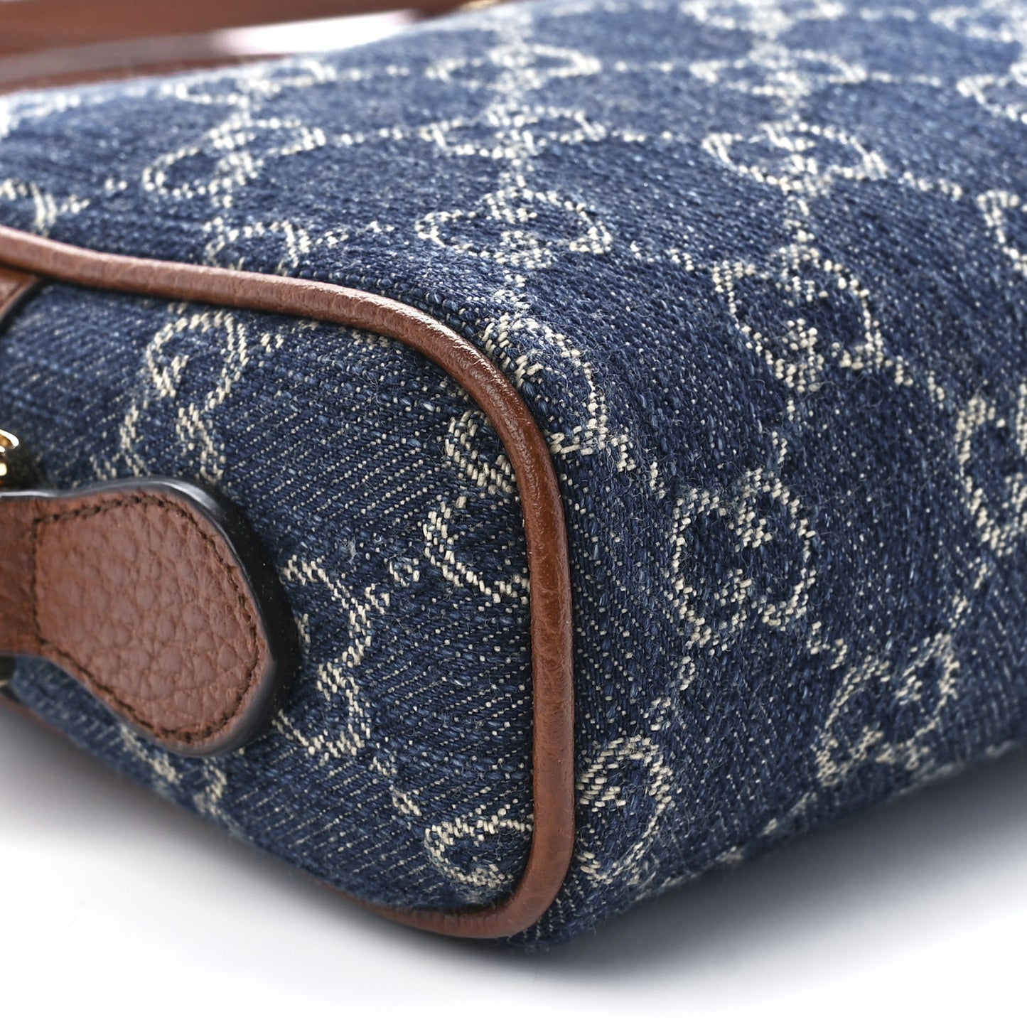 New Denim GG Monogram Dollar Calfskin Mini Ophidia Shoulder Bag Blue Tea Cuir Epilog
