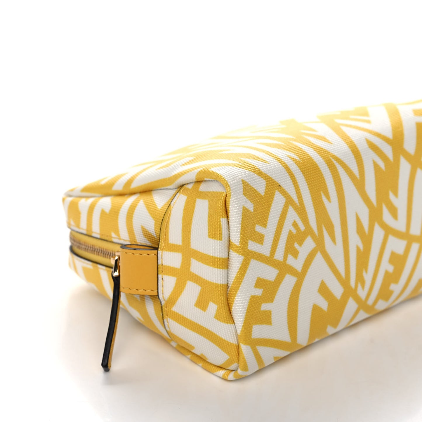 X SARAH COLEMAN Glazed Canvas Vitello King FF Vertigo Small Trapezoid Beauty Pouch Mimosa White