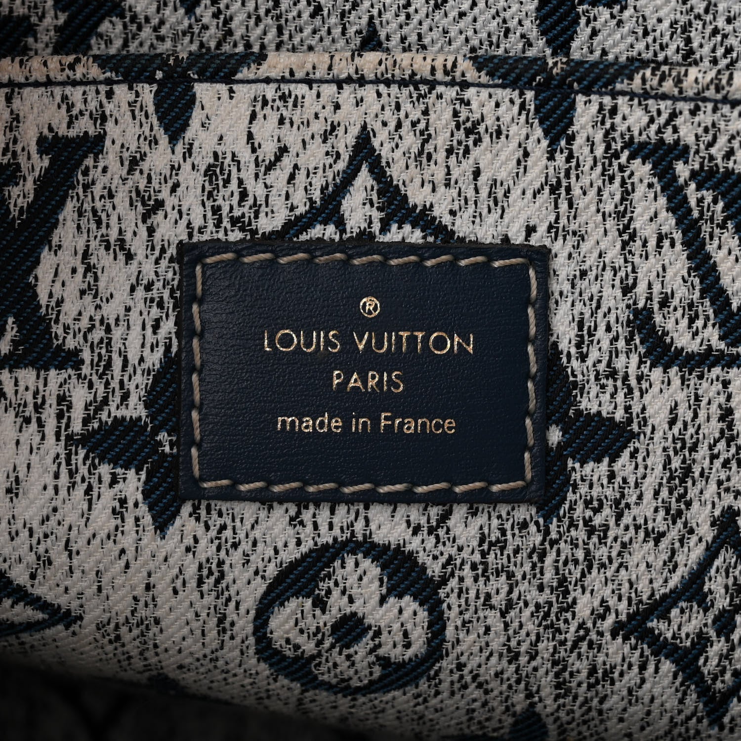 Louis Vuitton Monogram Jacquard Denim Onthego MM Bleu 6 of 9