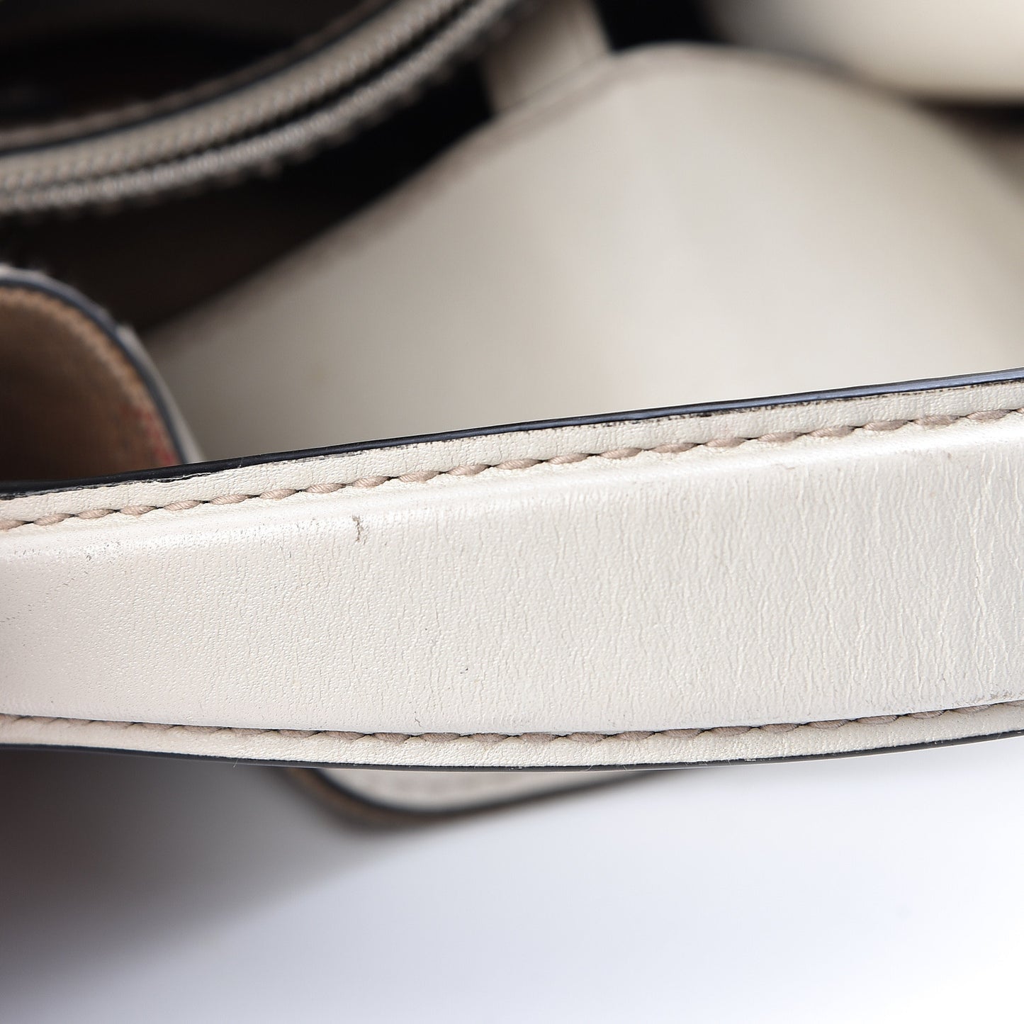 Canvas Mega Check Medium Ashby Hobo White