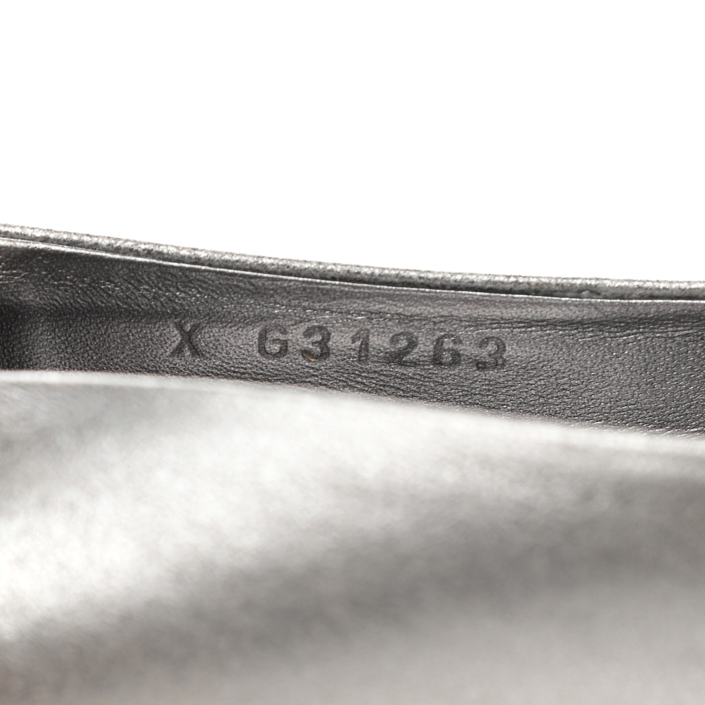 Metallic Calfskin Grosgrain Cap Toe CC Ballerina Flats 37 Silver Black