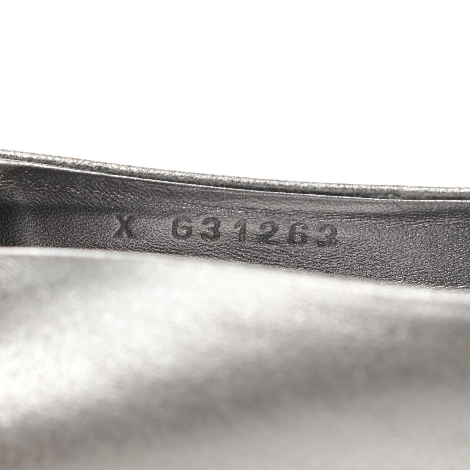 Chanel Metallic Calfskin Grosgrain Cap Toe CC Ballerina Flats 37 Silver Black 8 of 9