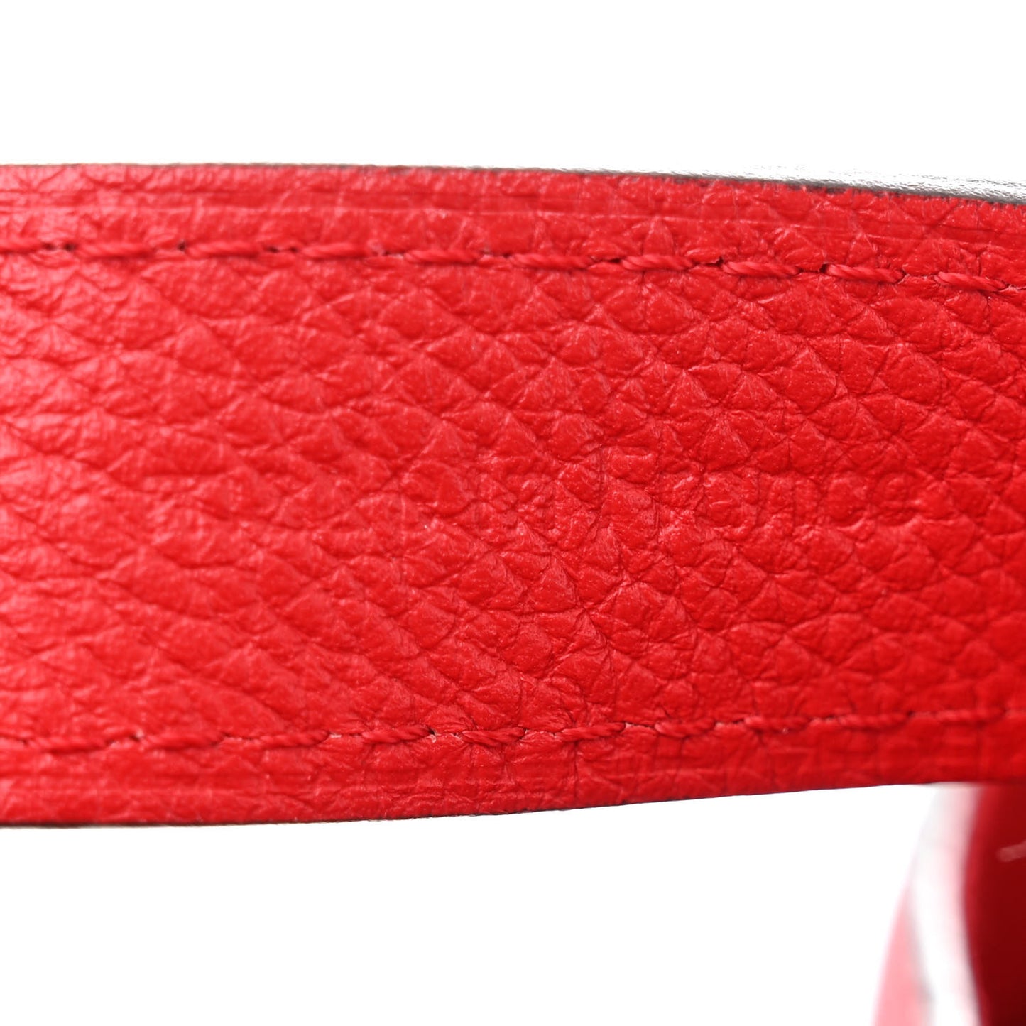 Calfskin Lockme Bucket Rubis