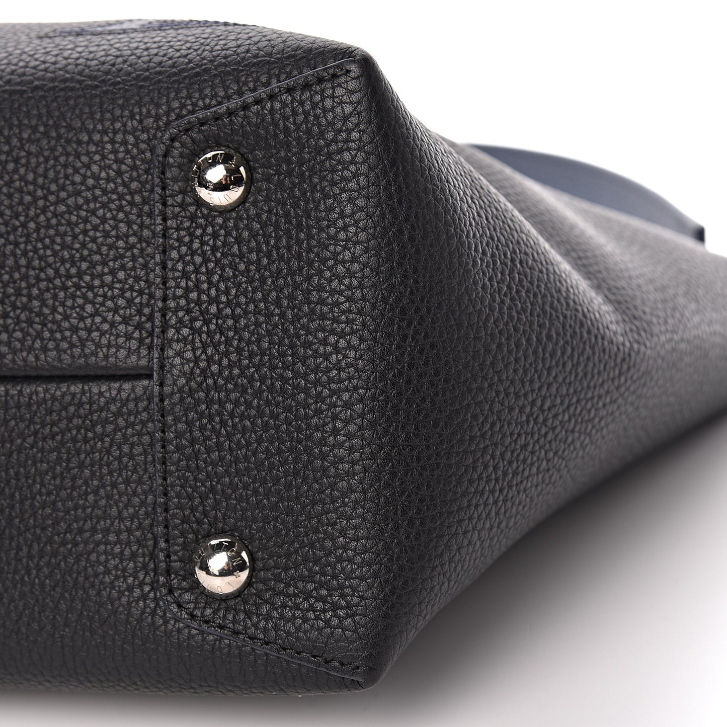 Taurillon Pernelle Black