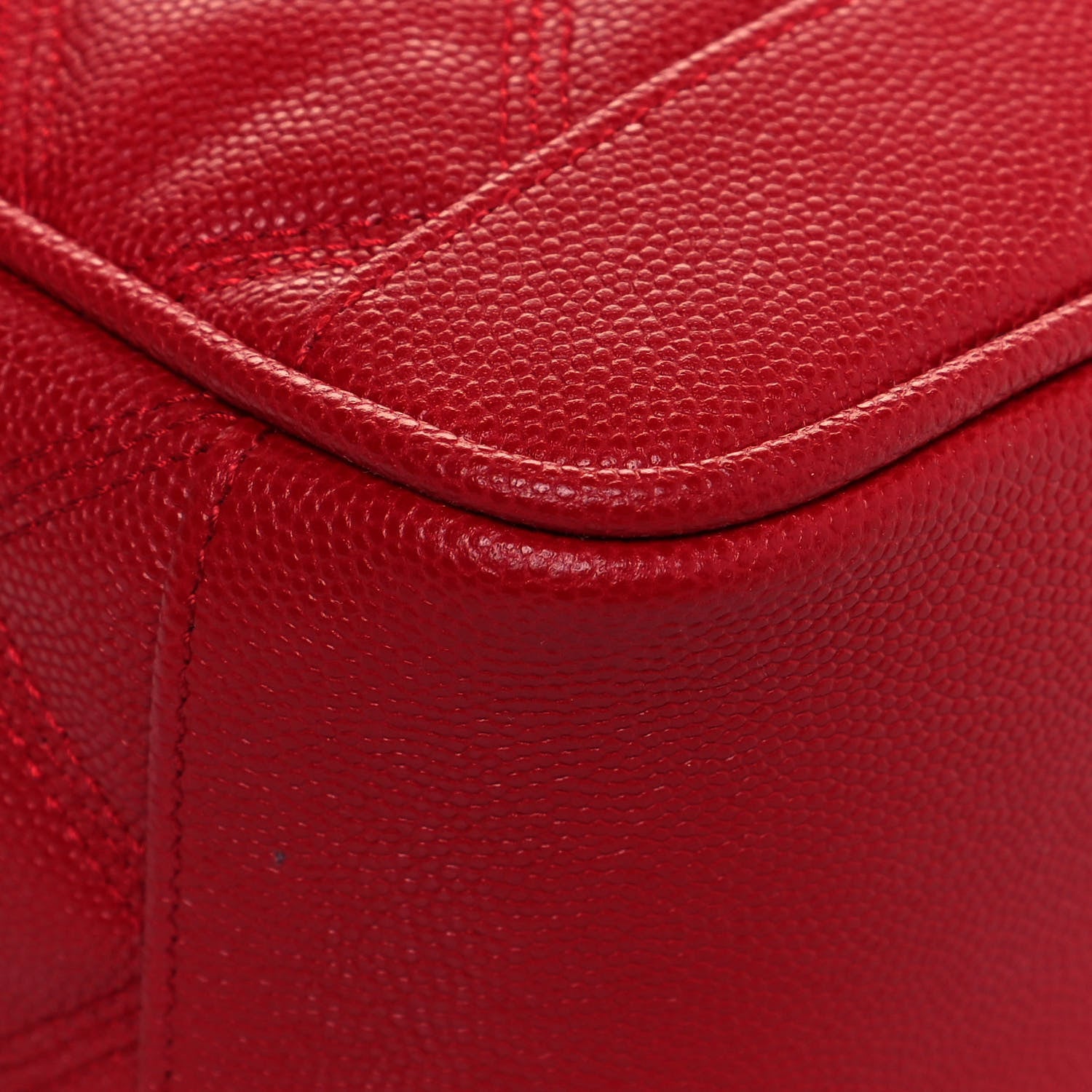 Saint Laurent Grain de Poudre Quilted 80's Vanity Bag Red 8 of 12
