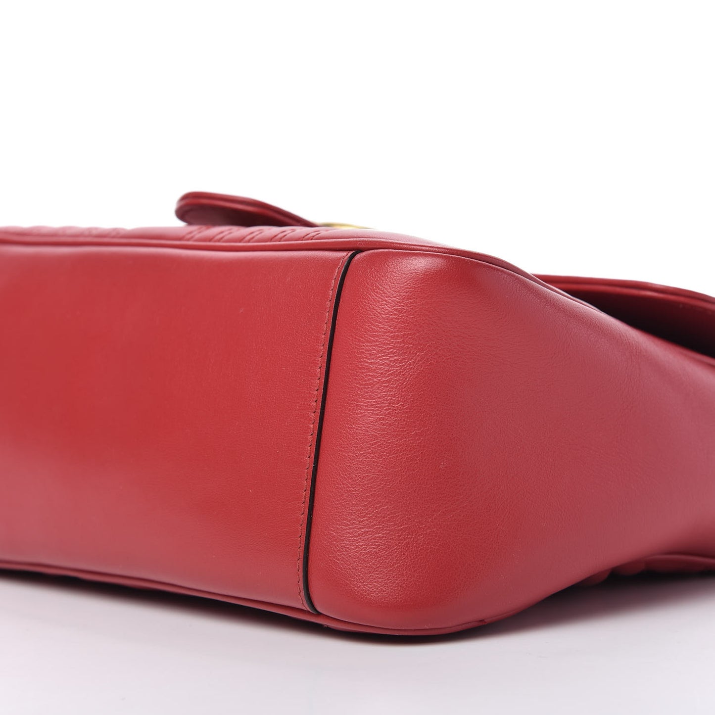 Calfskin Matelasse Small GG Marmont Top Handle Shoulder Bag Hibiscus Red