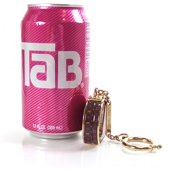 Boite Chapeaux Key Chain