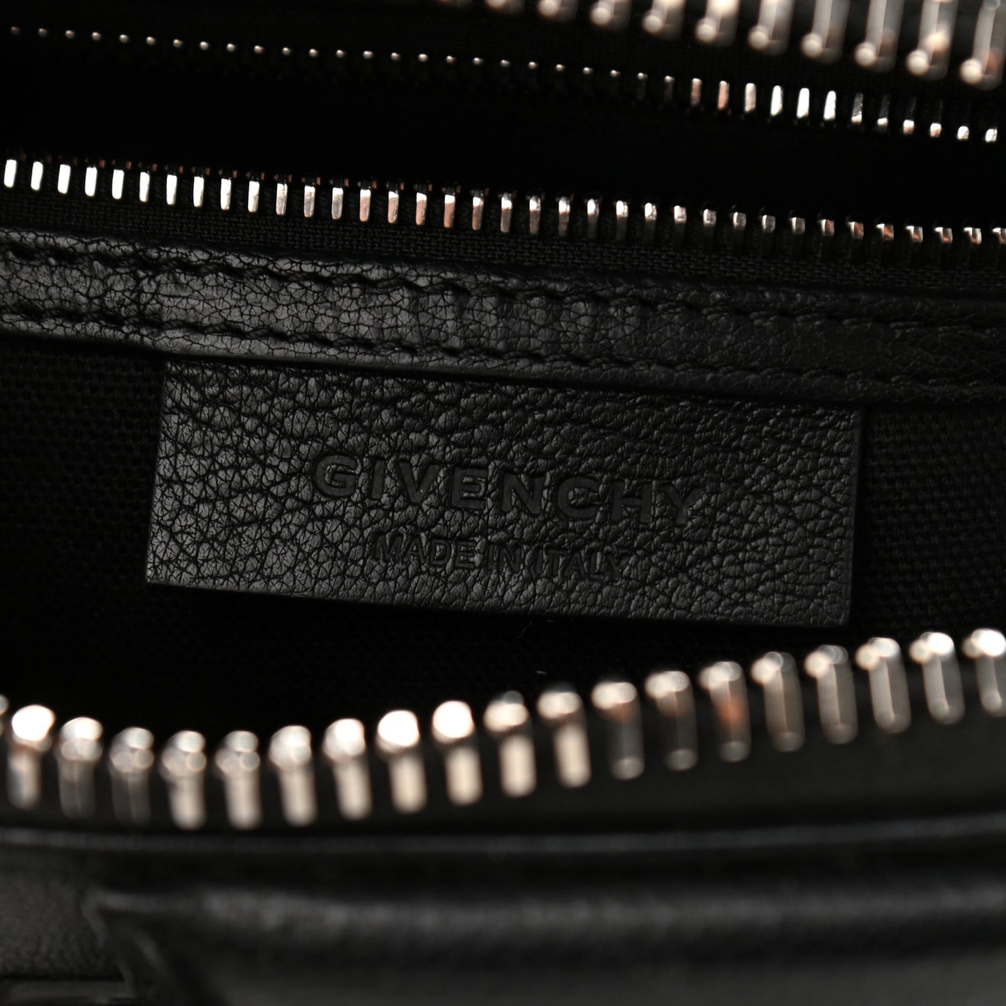 Sugar Goatskin Mini Antigona Black