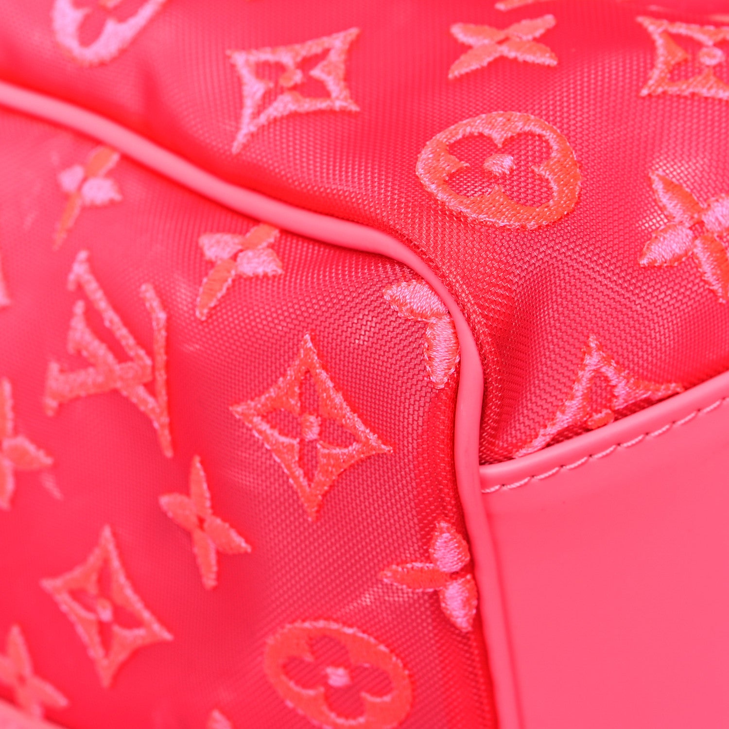 Louis Vuitton Monogram Fluo See Through Keepall Bandouliere 50 Rose 10 of 11
