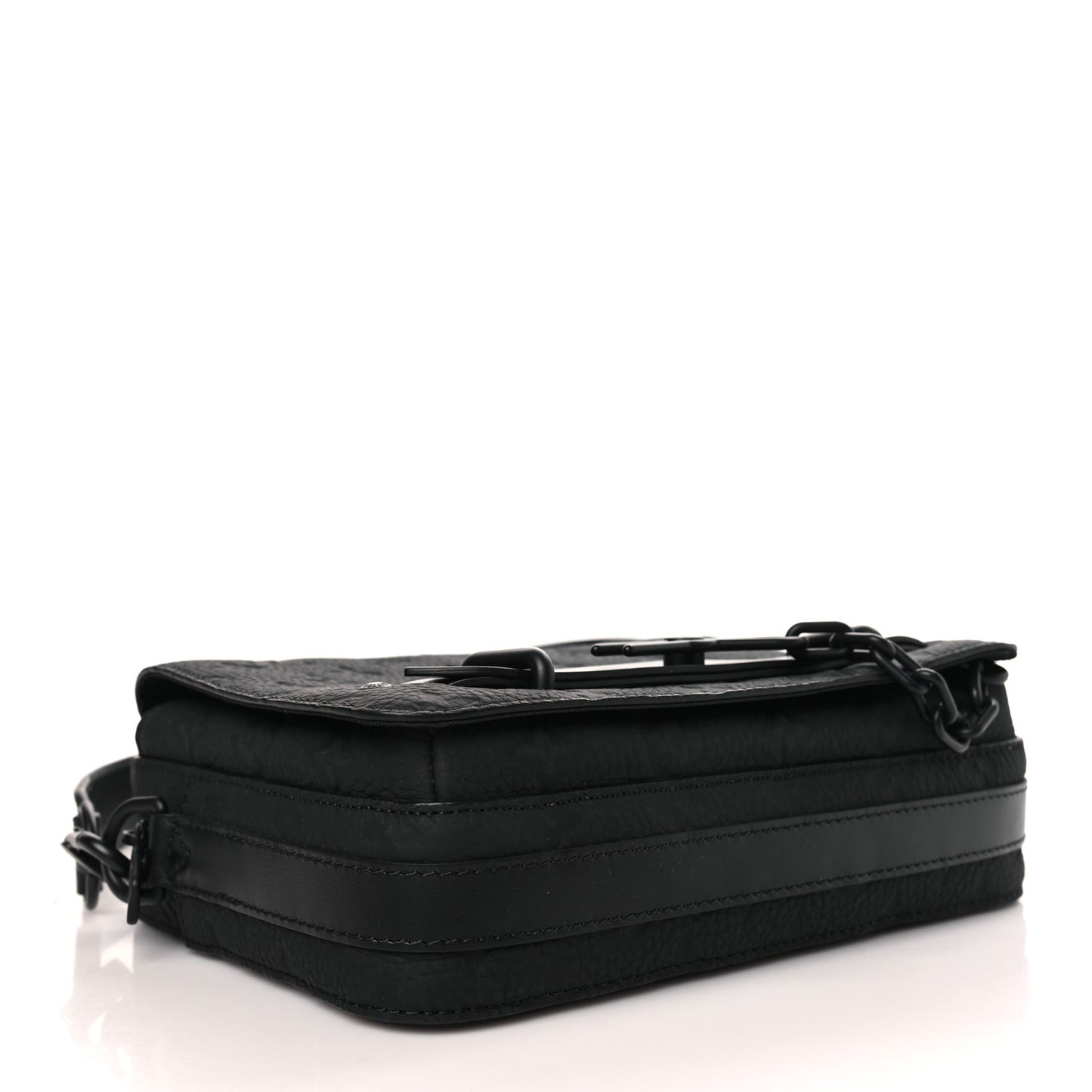 Taurillon Monogram Steamer Messenger Black
