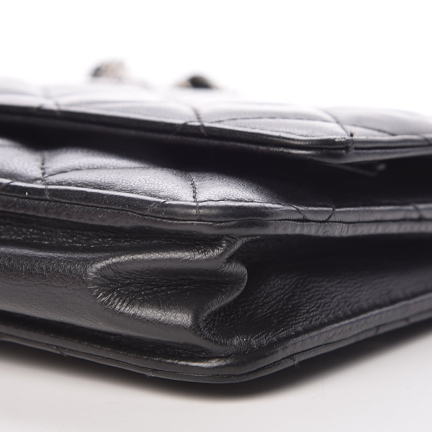 Lambskin Quilted Wallet On Chain WOC Black
