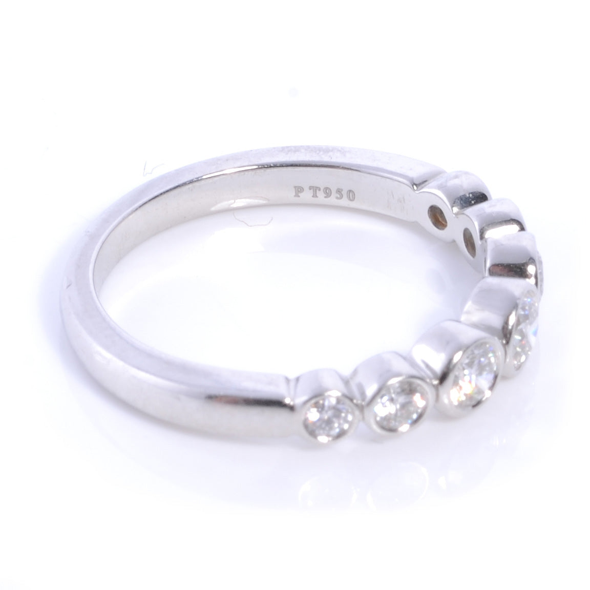 Platinum Diamond Jazz Graduated Band Ring 5.5