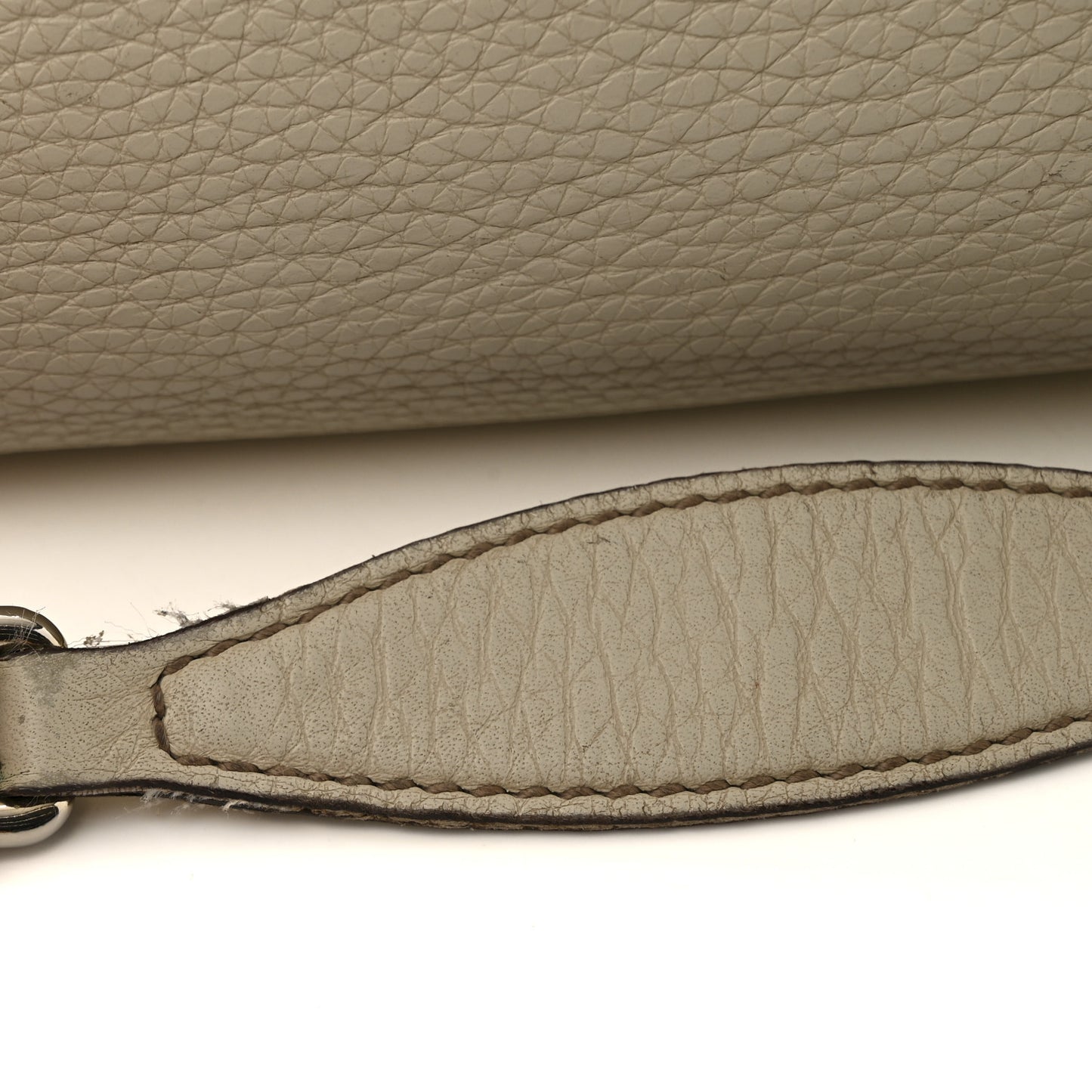 Pebbled Calfskin Medium Soho Chain Shoulder Bag Off White