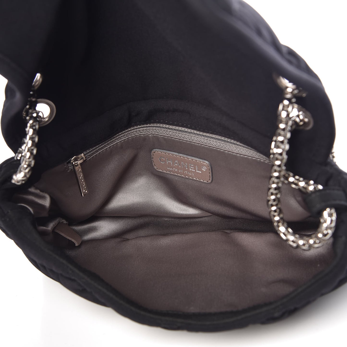 Nylon Small Bubble Quilt Flap Black