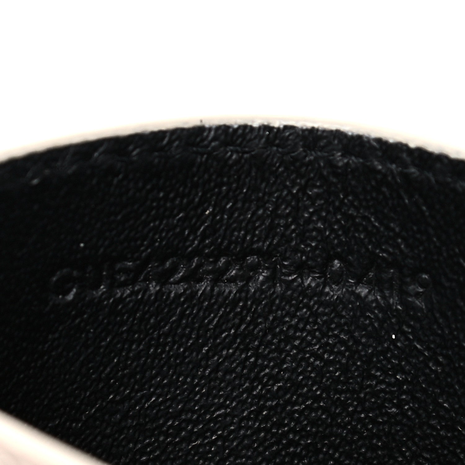 Saint Laurent Grain De Poudre Matelasse Chevron Monogram Credit Card Case Crema Soft 6 of 11