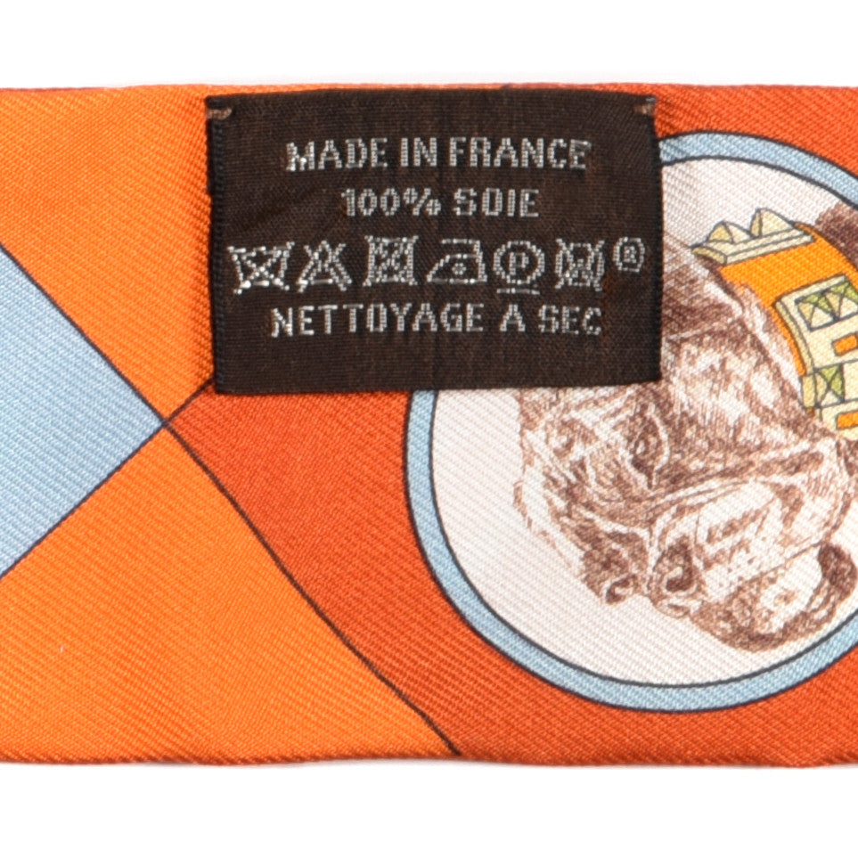 Silk Colliers Et Chiens Twilly Potiron Orange Ciel