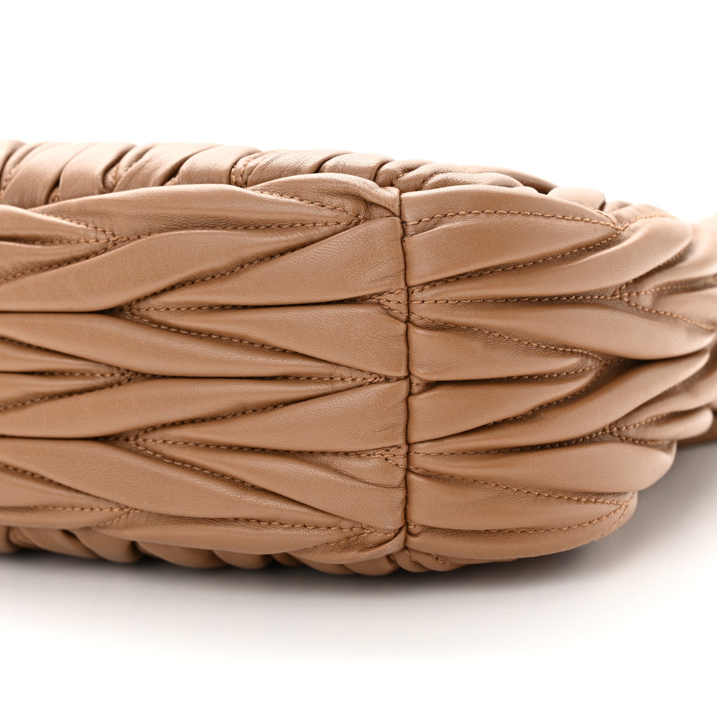 Nappa Matelasse Regular Wander Hobo Caramel