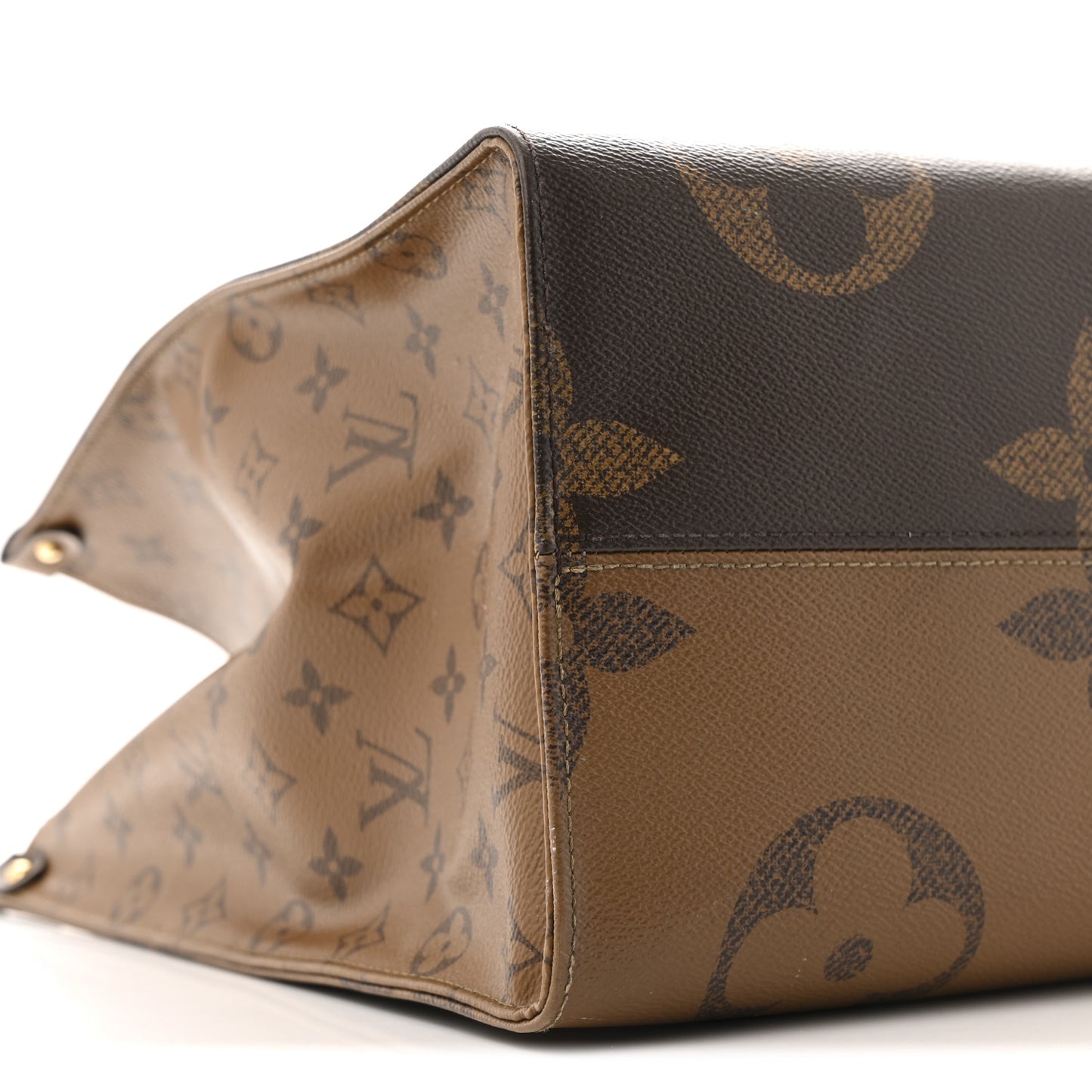 Reverse Monogram Giant Onthego GM