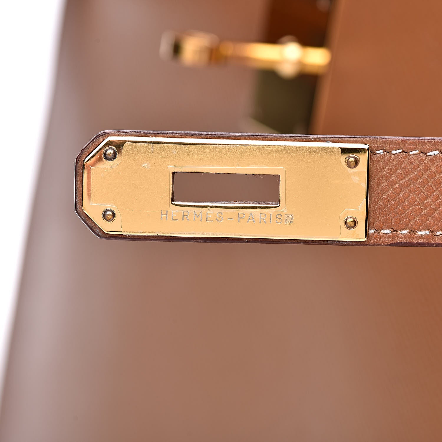 Hermes Courchevel Kelly Sellier 32 Gold 9 of 32
