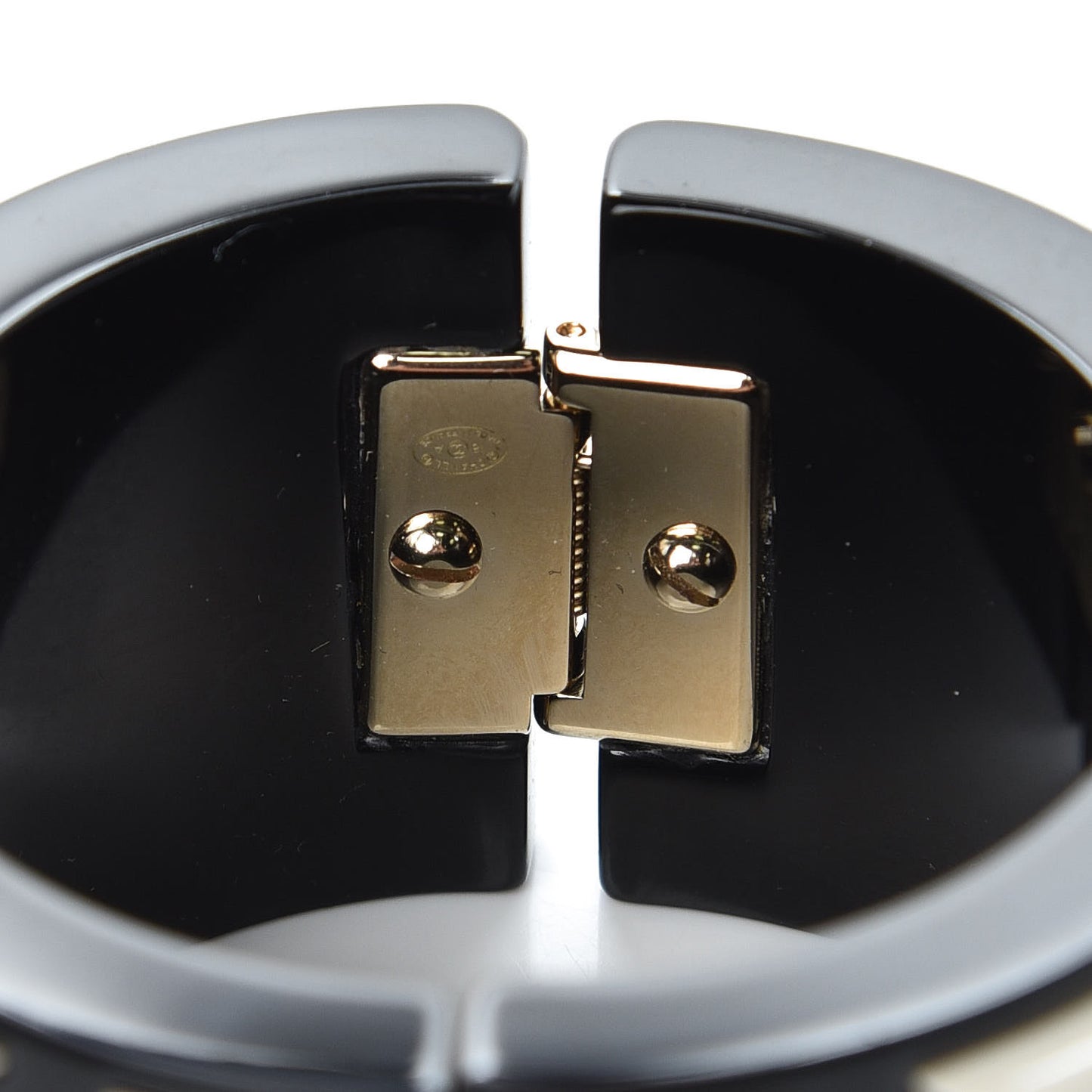 Resin CC Cuff Golden Black White