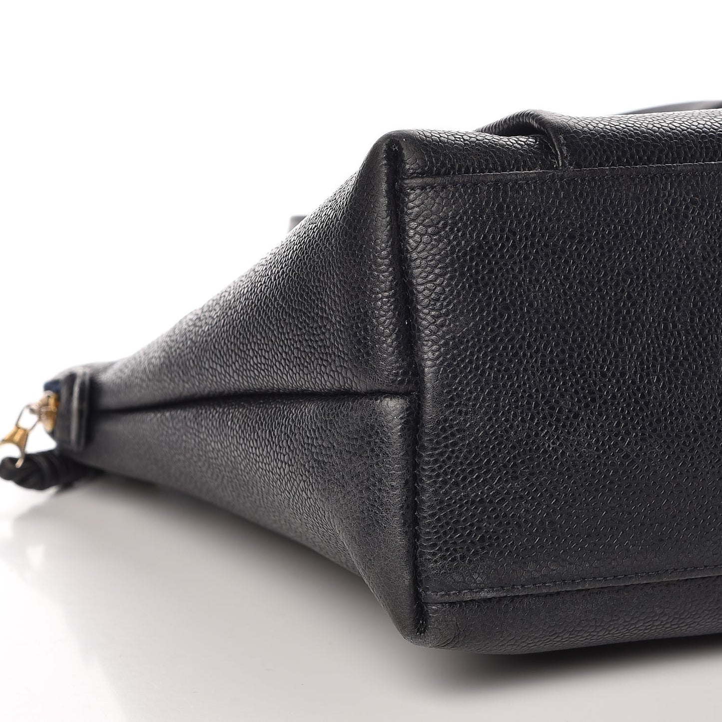 Caviar CC Shoulder Bag Navy Blue