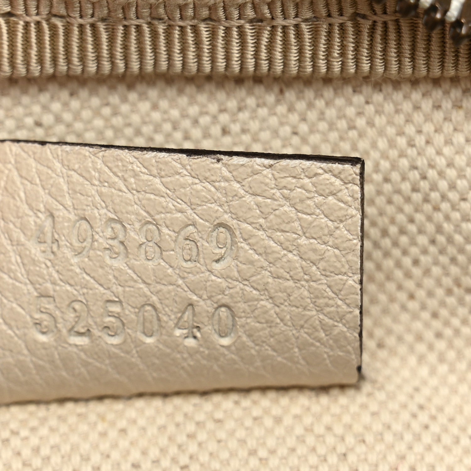 Gucci Grained Calfskin Logo Belt Bag White 7 of 10