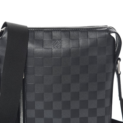 Louis Vuitton Damier Infini Discovery Messenger BB Onyx 6 of 8
