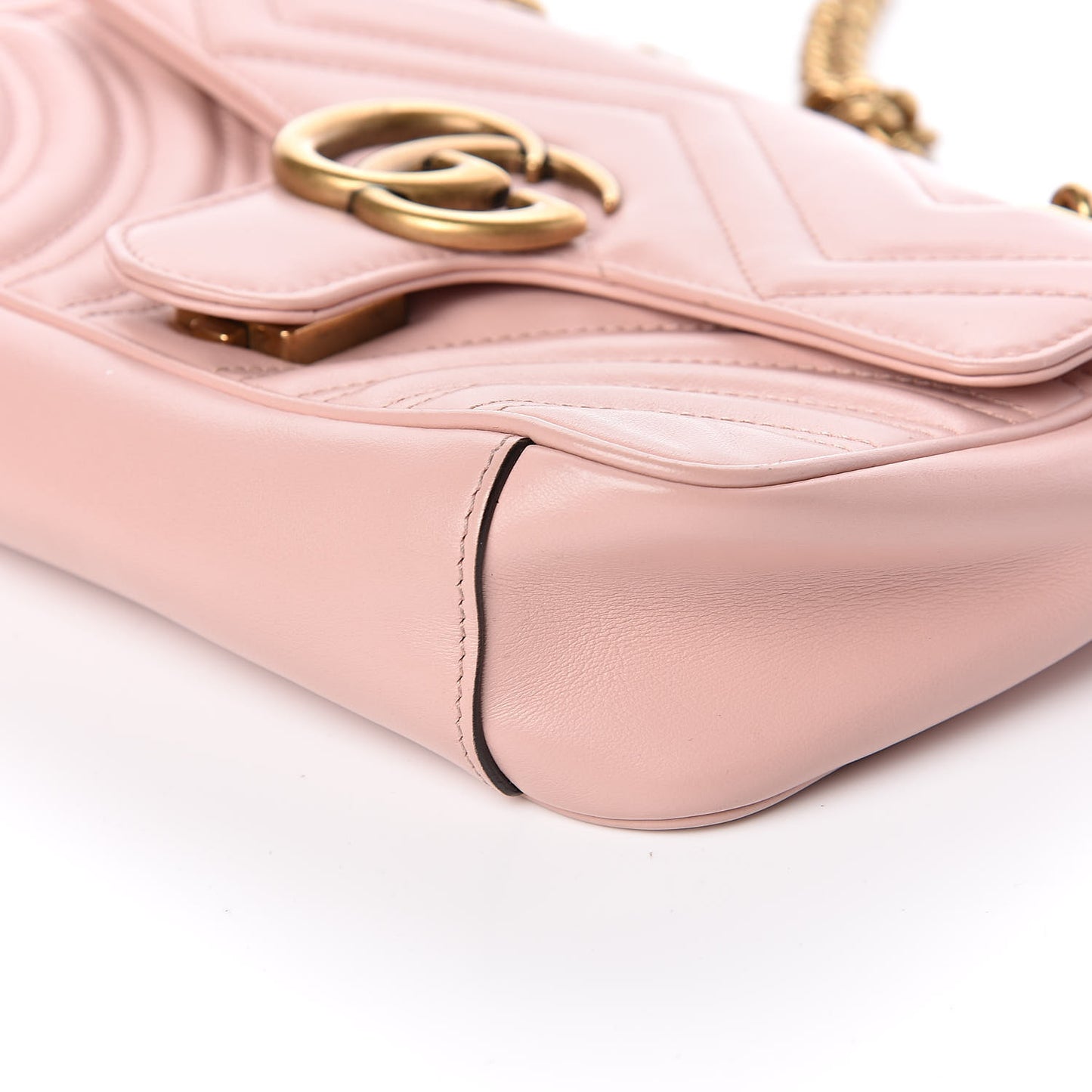 Calfskin Matelasse Mini GG Marmont Shoulder Bag Perfect Pink