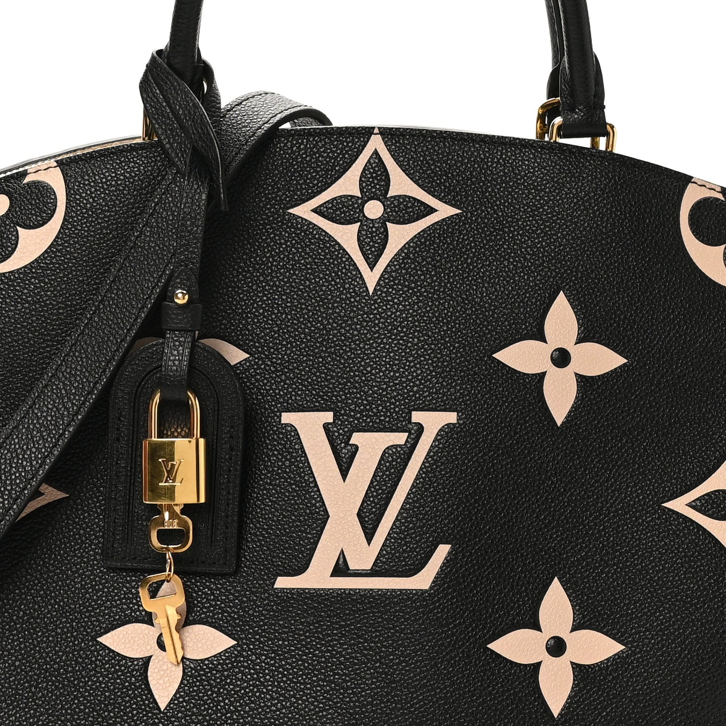 Empreinte Monogram Giant Grand Palais Black Beige