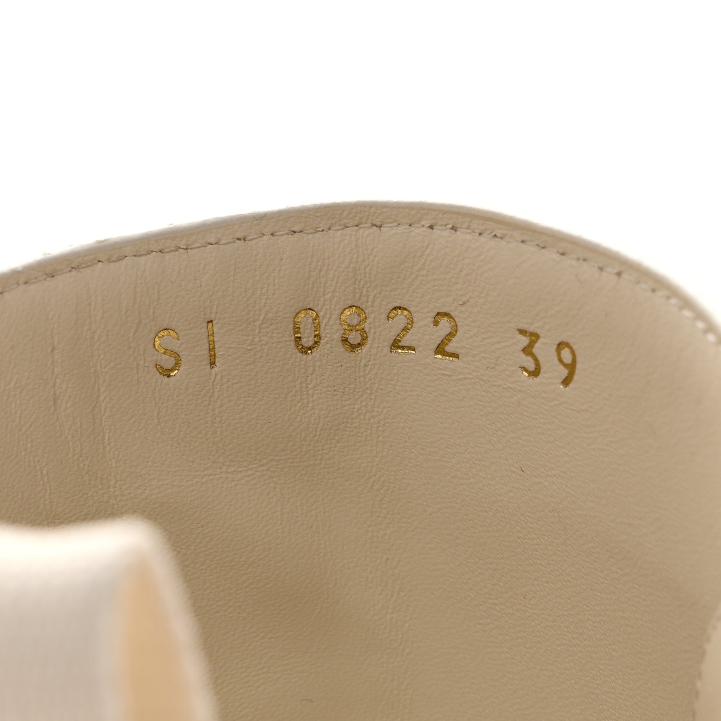 Calfskin Empreinte Ankle Boot 39 White
