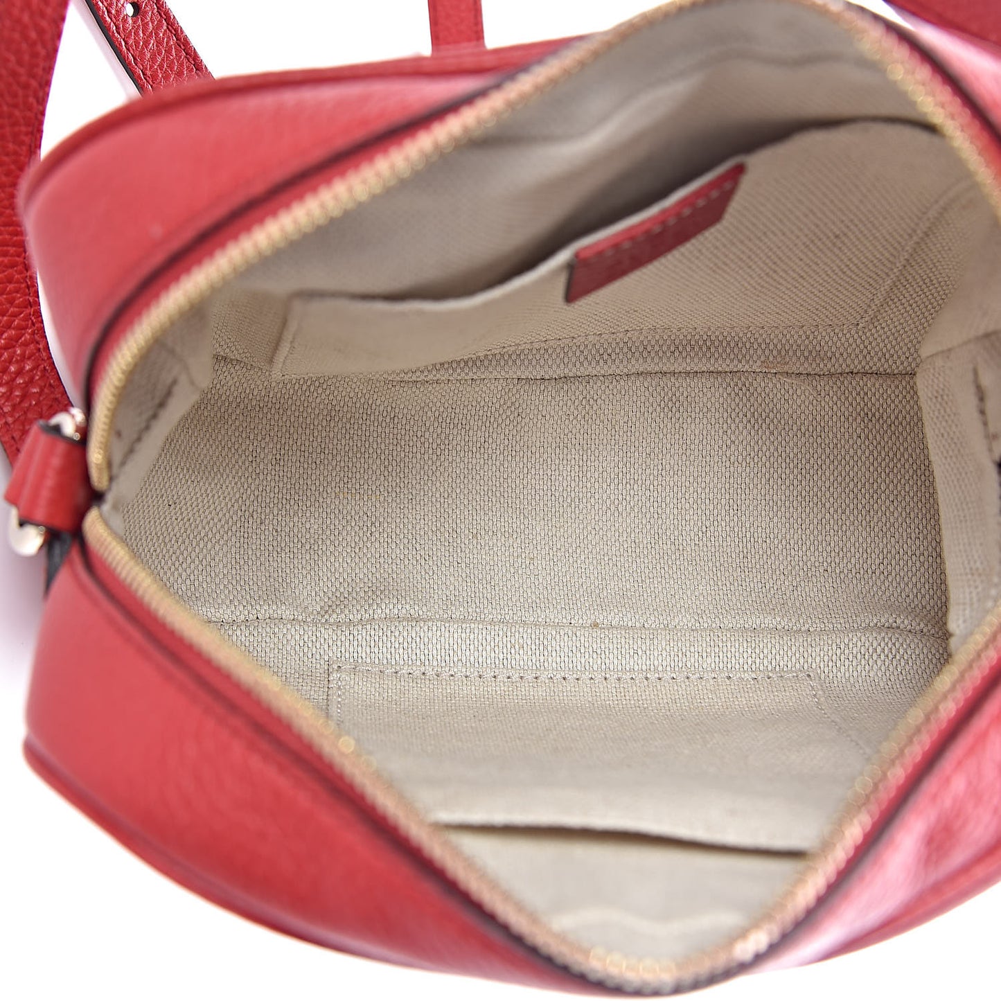 Pebbled Calfskin Small Soho Disco Bag Tabasco Red