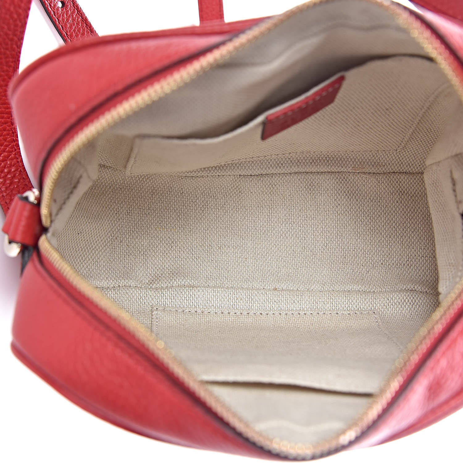 Gucci Pebbled Calfskin Small Soho Disco Bag Tabasco Red 5 of 10
