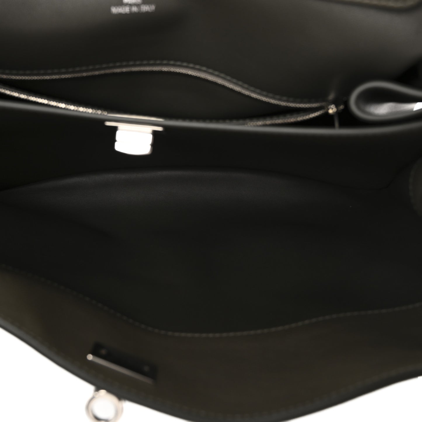 Natural Smooth Calfskin Medium Rodeo Top Handle Handbag Grey