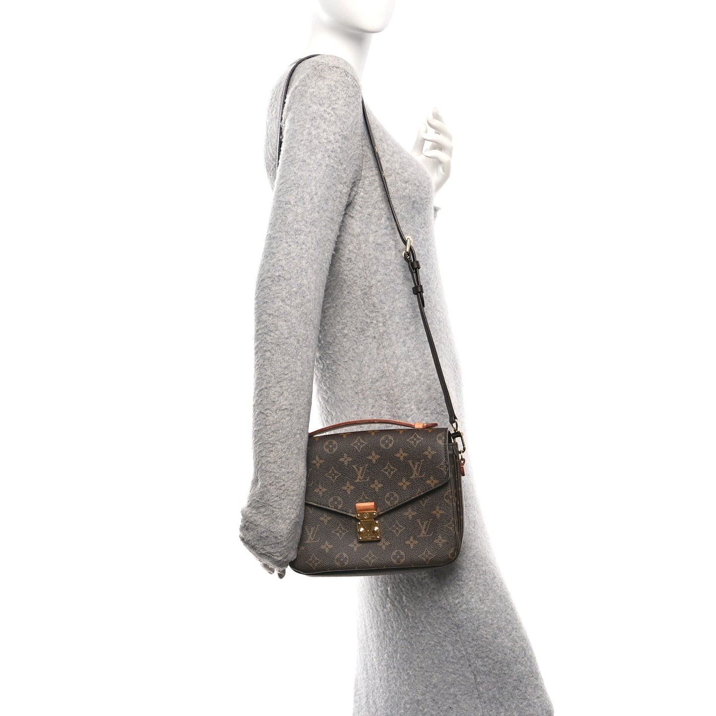 Monogram Pochette Metis