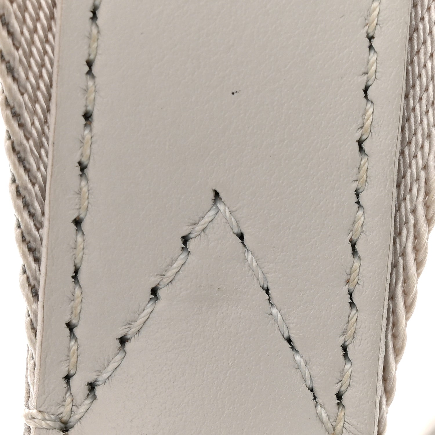 Louis Vuitton Damier Salt Trio Messenger Stone Grey 11 of 14