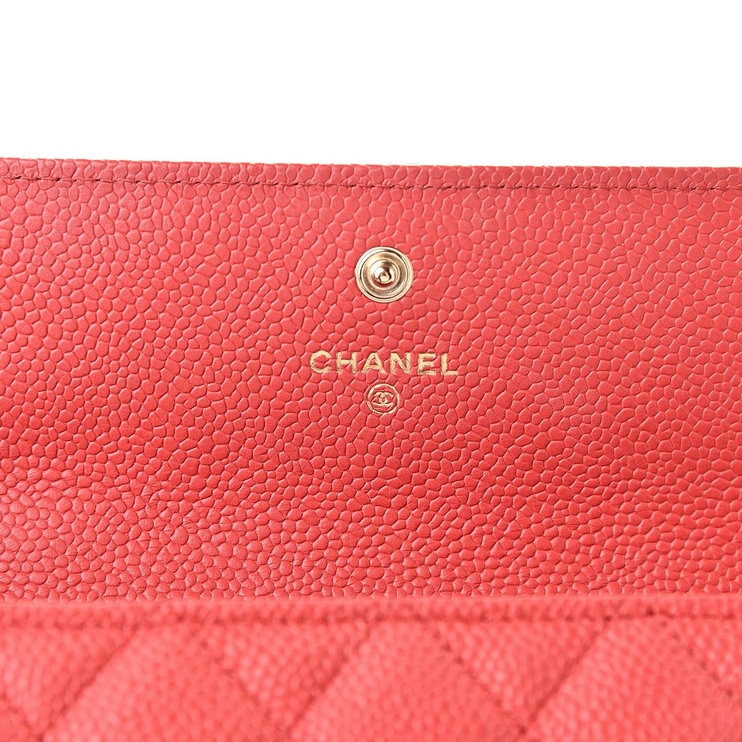 Caviar Quilted Large Boy Gusset Flap Wallet Red