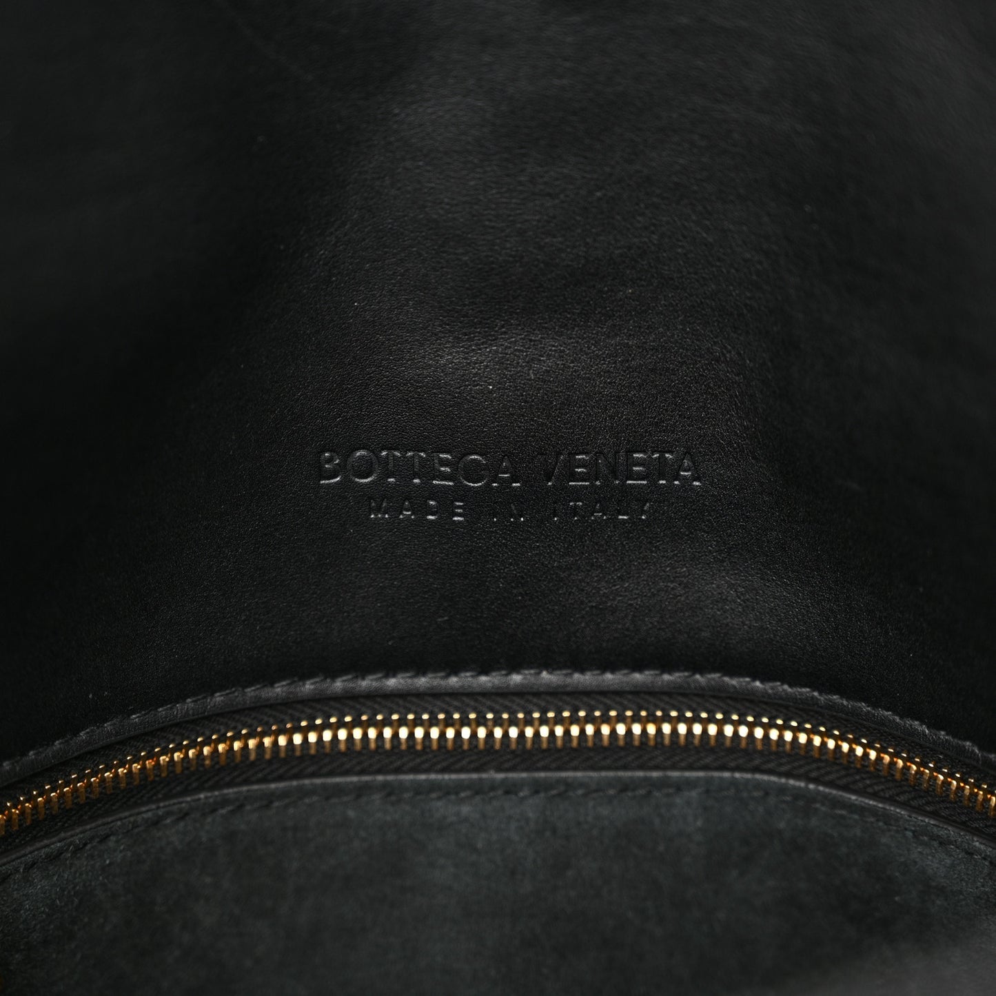 Smooth Calfskin Medium Liberta Shoulder Bag Black