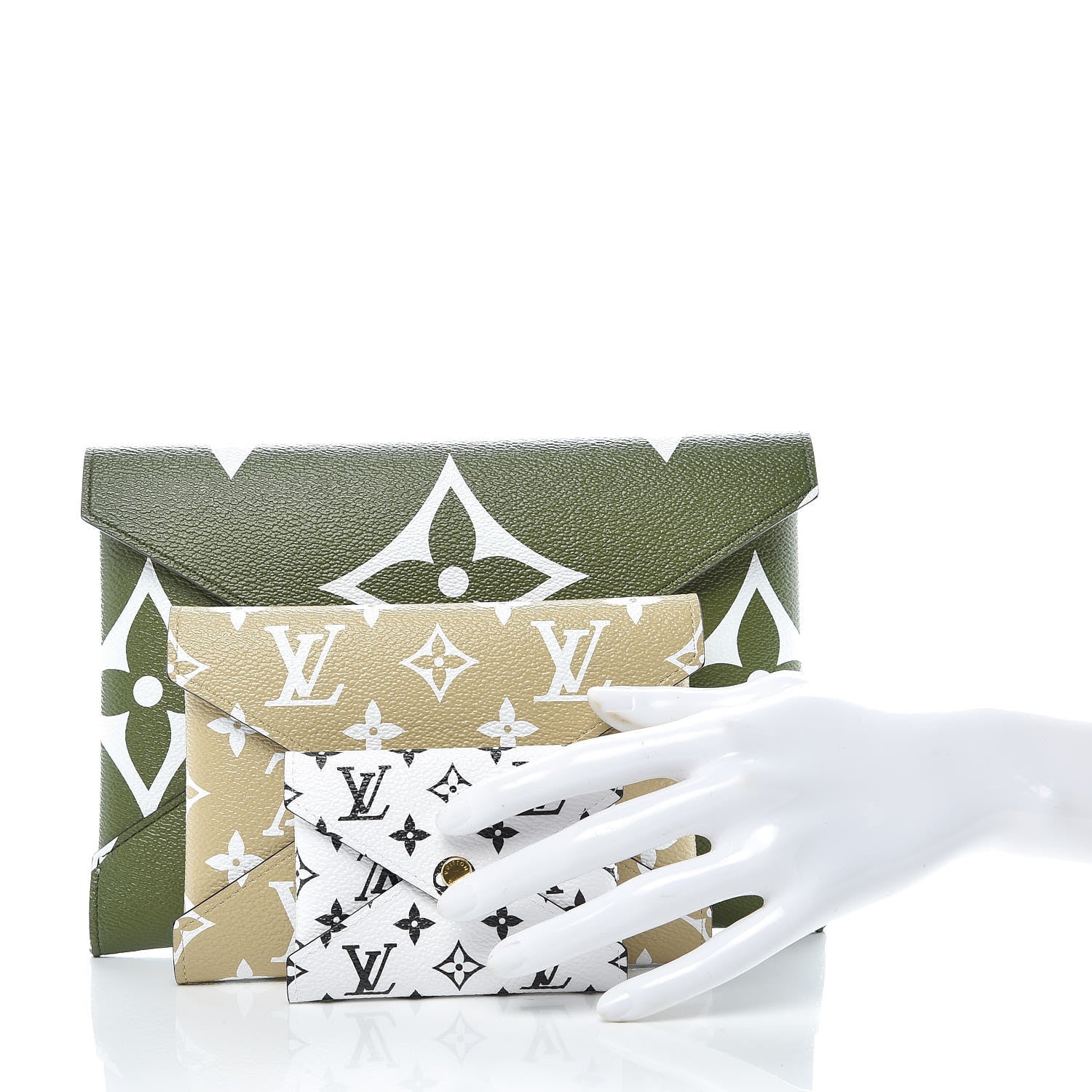Louis Vuitton Monogram Giant Kirigami Pochette Set 2 of 9