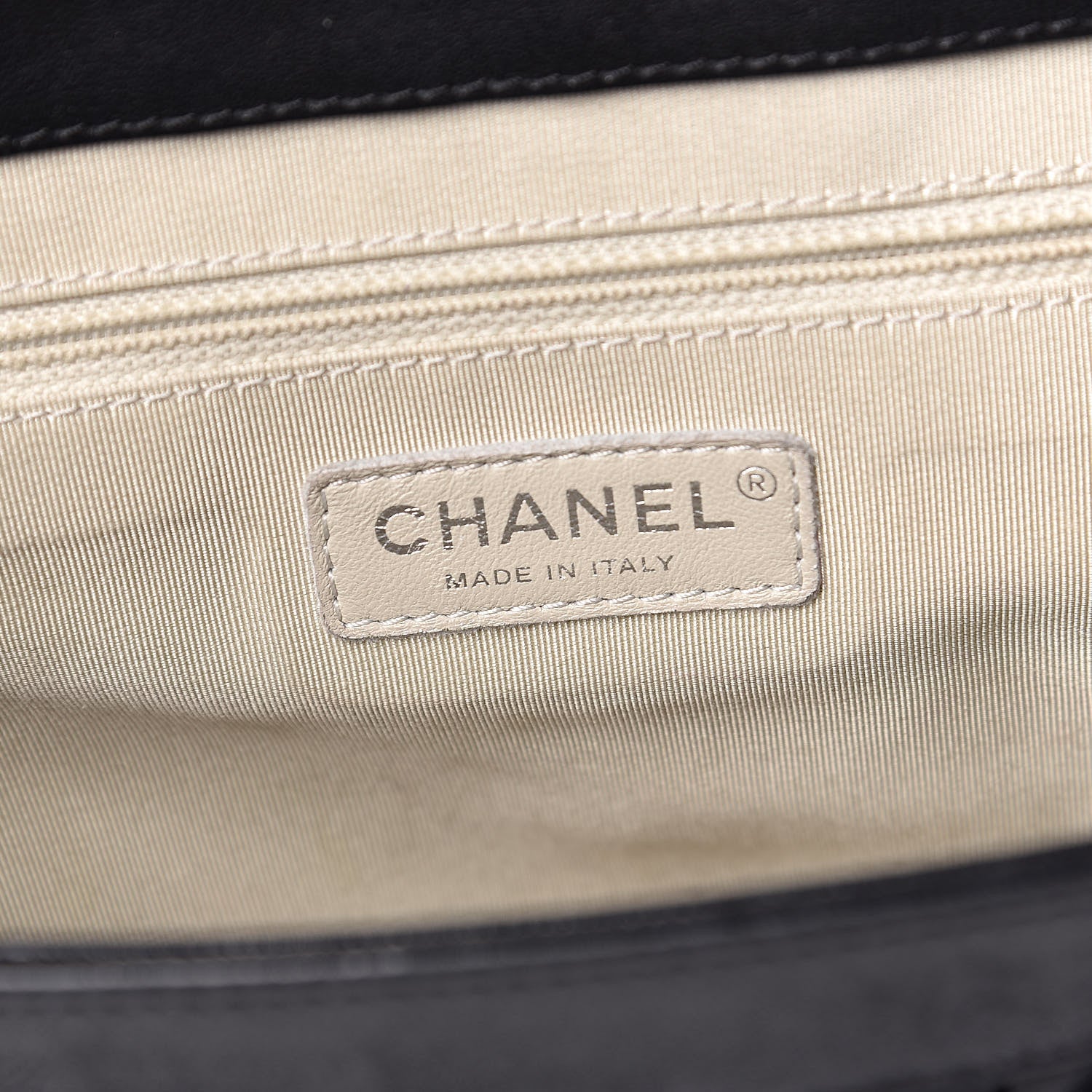 Chanel Washed Lambskin Quilted Medium Chain Around Messenger Black 6 of 10
