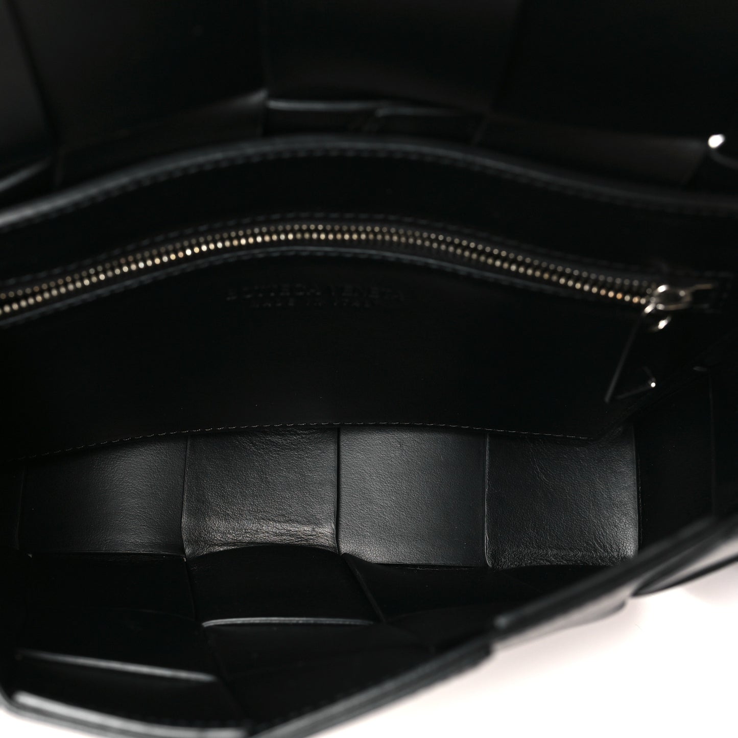 Lambskin Maxi Intreccio Speed Cassette Crossbody Bag Black