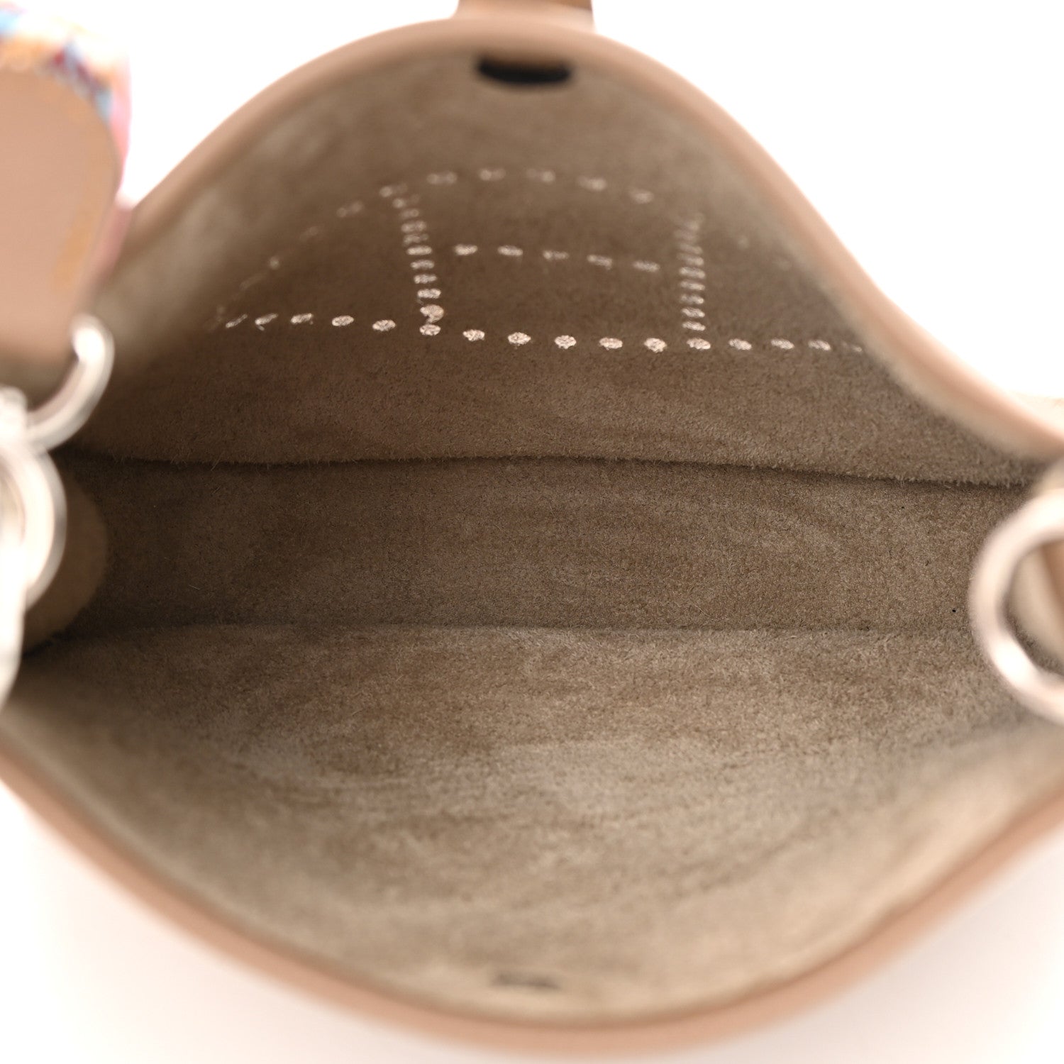 Hermes Taurillon Maurice Zigzag Evelyne TPM Beige Weimar 5 of 11