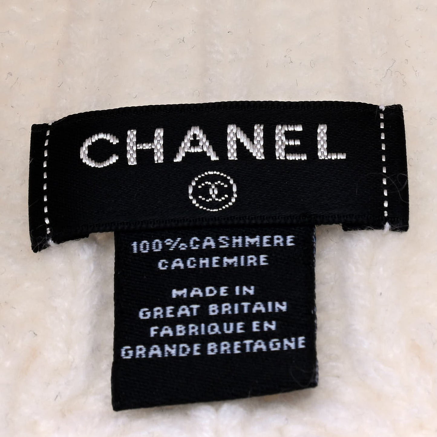 CHANE Cashmere CC Beanie Hat White