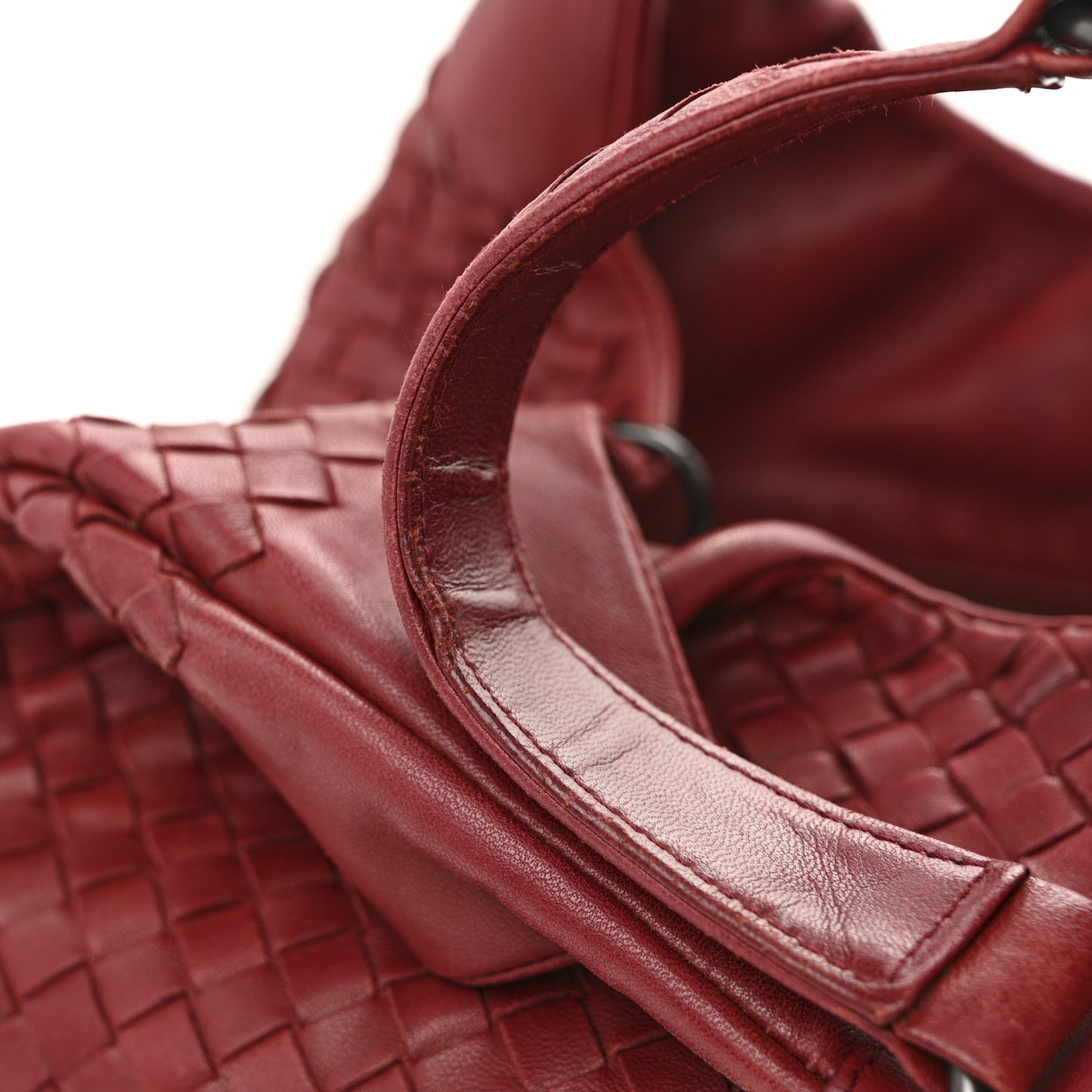 Nappa Intrecciato Medium Campana Hobo Red
