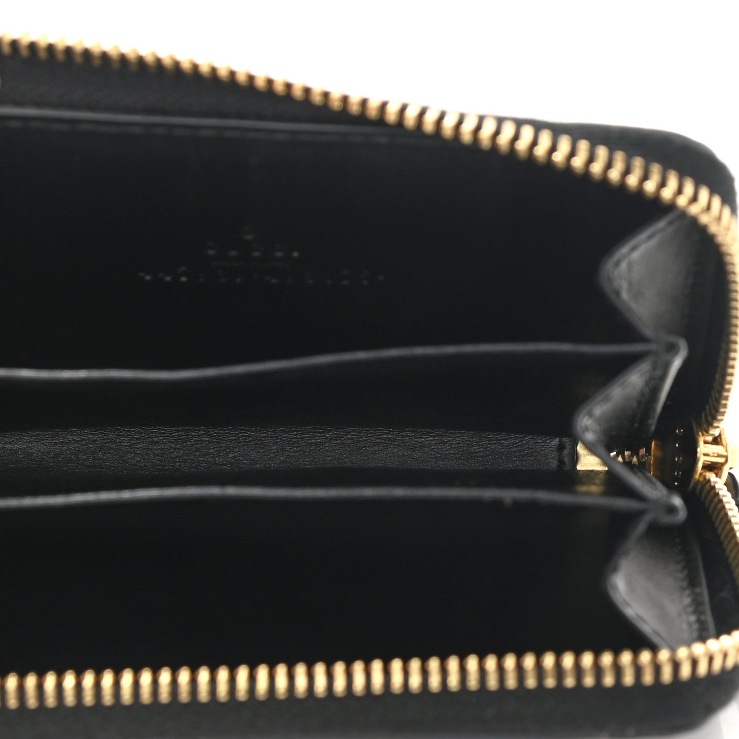 Gucci Guccissima Zip Around Card Case Black 5 of 8