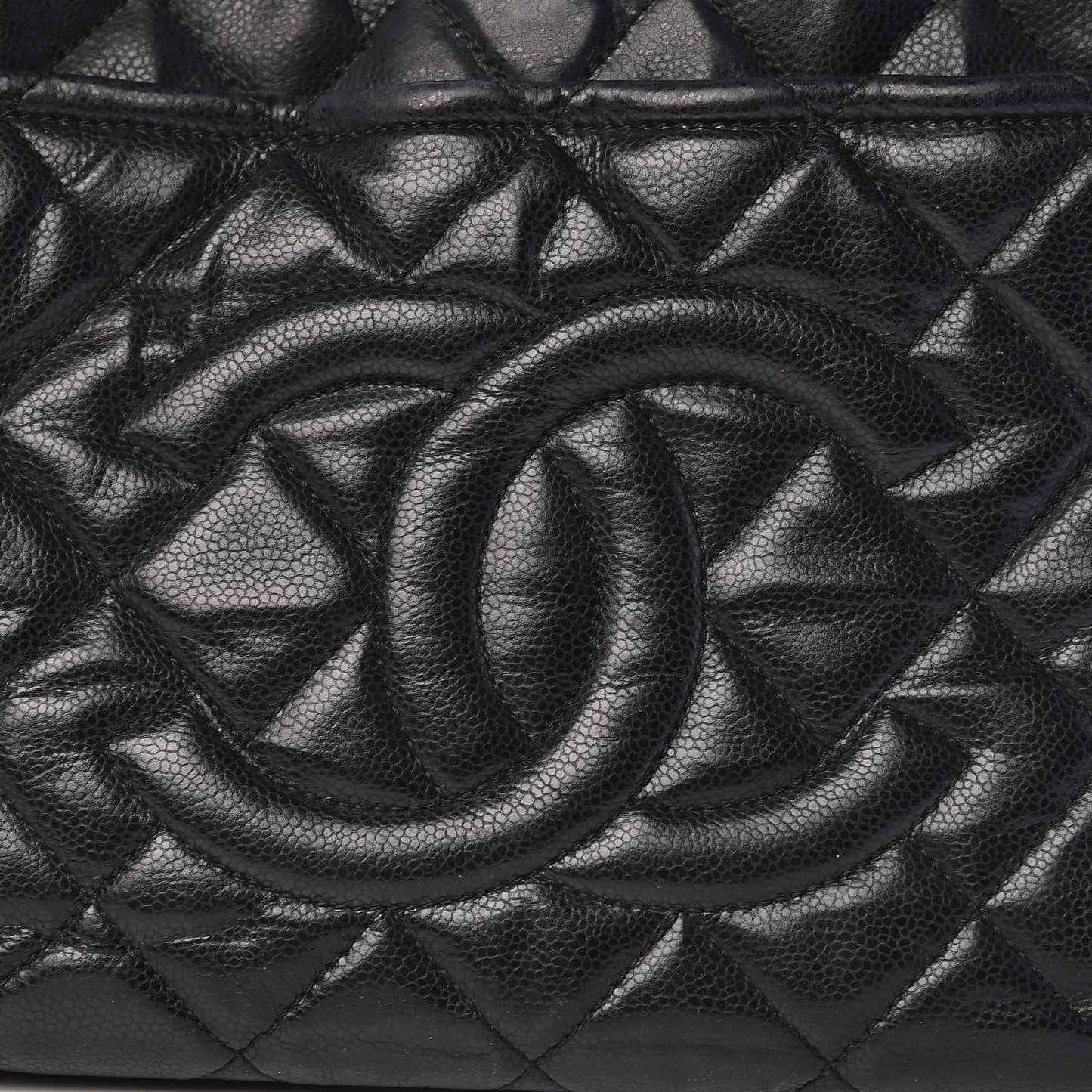 Caviar Quilted CC Timeless Soft Tote Black