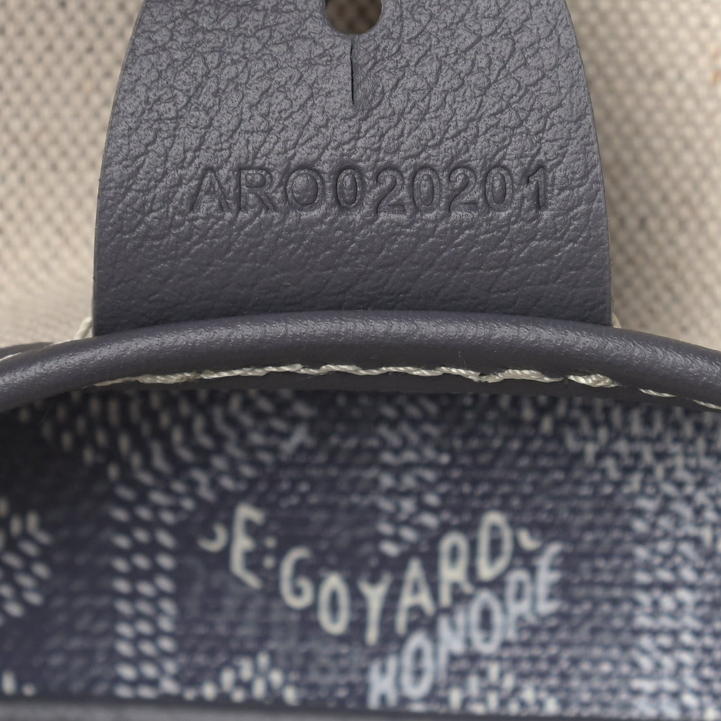 Goyardine Artois MM Grey